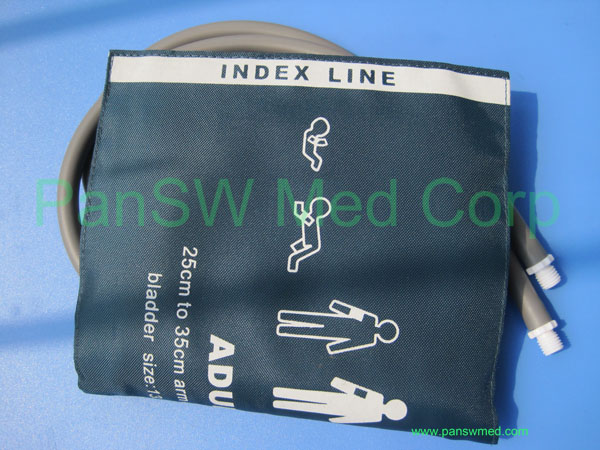 GE Medical NIBP cuff with dual hoses