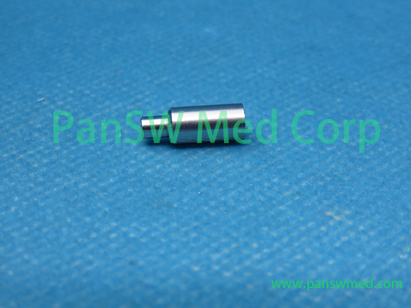 Refurbished Mindray iPM8 handle axis mounting detail view