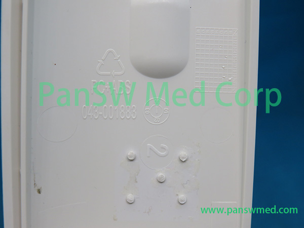 Refurbished Mindray iPM12 battery door back side view