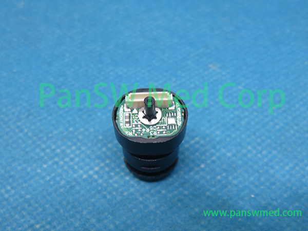 Refurbished Philips M3015B Microstream CO2 connector front view