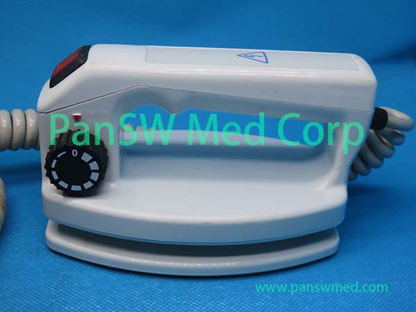 Refurbished Schiller DEFIGARD 5000 external defibrillator paddle back-side detail view